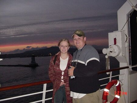 This me and my wife just chilling on the honeymoon
Jacob Denny Finch
04 Jan 2005