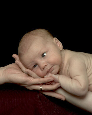 Our new little baby, Logan Michael Stephenson
born April 8, 2005
Layton  Stephenson
07 May 2005