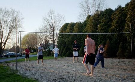 Zone Party Volleyball.
Mike  Batie
05 Oct 2005