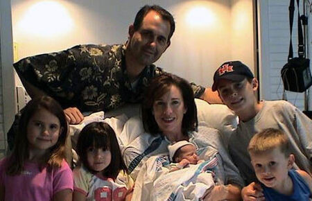Gunderson Family after the newest addition -- May 19, 2004.
Lance E Gunderson
19 May 2004
