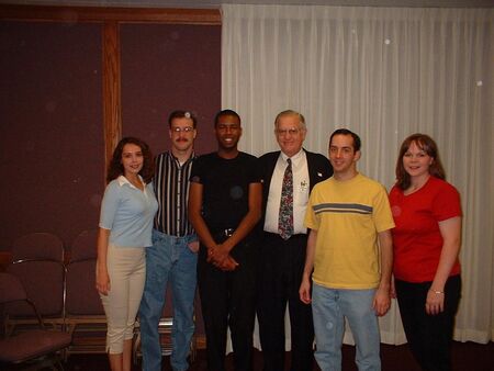 Mission Reunion with President Brown, April 2002. Small group but it was still good
Valdemar  Gomes
30 Oct 2004