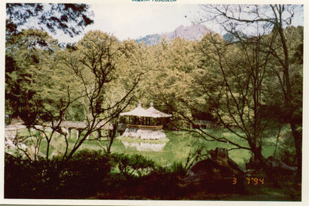 Lake at Ali Shan in Chia Yi
John Peterson ( 皮 皮 )
06 Jun 2002
