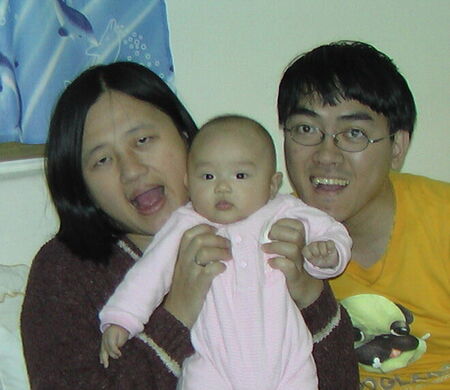 Elder Chen, chia-an's Family picture.
Jia-An  Chen
01 Apr 2004
