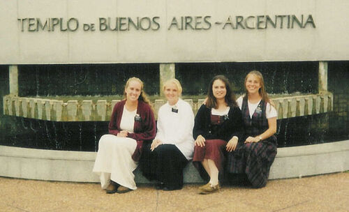 Las Hermanas de Floresta
Webmaster Team
18 Aug 2004