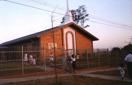 La Capilla de la Rama La Universidad, Distrito Entre Ríos Este, Ciudad de Concordia. Noviembre de 1998.
Mauro Andrés Rosell
21 Sep 2006