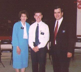 La Hermana y el Presidente Pino, en la conferencia de Navidad de 1999, en Parana
Mauro Andrés Rosell
08 Apr 2008