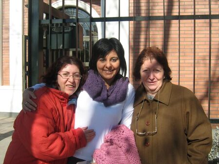 Las hermanas Marisa Godot, Laura Bustamante y Maria Gimenez, julio de 2008
Mauro Andrés Rosell
23 Aug 2008