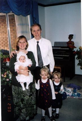 Here we are on Jolie's blessing day!
Michelle  Lamoreaux
15 Dec 2003