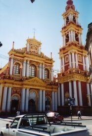 This is the most recognizable Catholic church in Salta, and probably the whole mission. Maybe because it's really red. This is just a few blocks east of the plaza downtown.
David  Sallay
24 May 2004