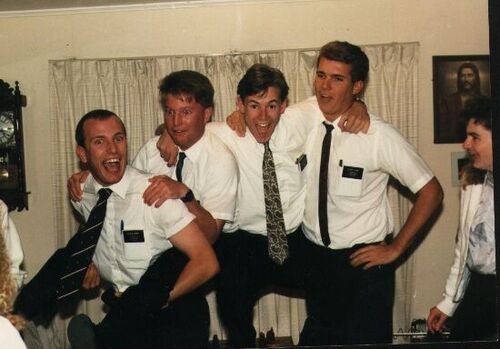 Derry,Robson,Bowen,Flake
Steven Brian Robson
05 Jan 2001