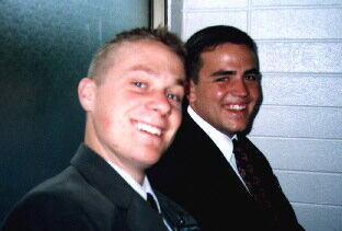 Two of the funniest guys ever to serve in Fairfield. November 1999.
Robert Le
29 Nov 2001