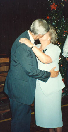 President & Sister Pace kissing at the 1993 Christmas Conference
Elissa  East
09 Jul 2001