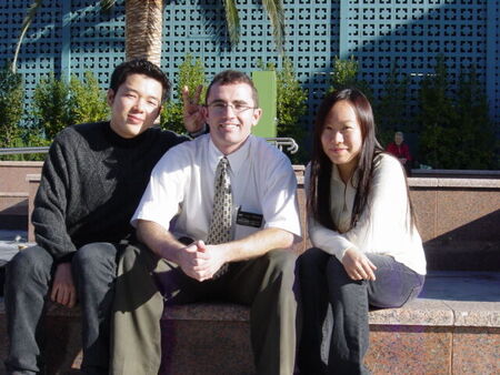 Yu Fei,  Elder Shinney, Gan Nan
Saying goodbye to some of my favorite members in Hurstville
Steven HR Shinney
19 Apr 2004