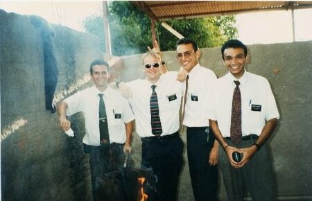 Elder Fernandes, Elder Palmer, Elder de Freitas e Elder F.da Silva
José Gledestone Soares Fernandes
01 May 2002