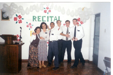 Zona Congonhas de Campos 1998 (Sister C. Goncalves, Sister Fragoso, Elder Venancio, Elder Isolampi, Elder Cowley e Elder Berg.
Cleia  Peterson
30 Apr 2003