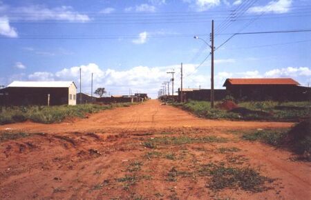 The roads in new neighborhoods are usually dirt. They will most likely eventually be paved later.
Michael J. Simmons
12 Jan 2003