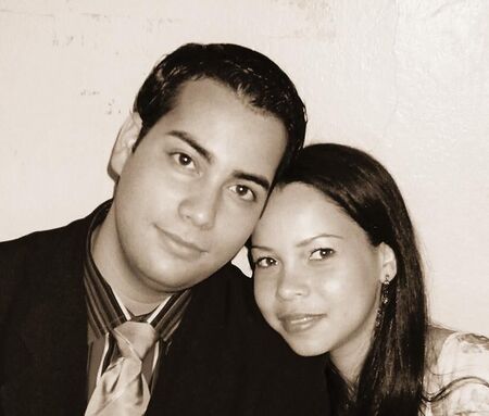 OUR WEDDING DAYS
Juan Carlos Martinez
26 Mar 2006