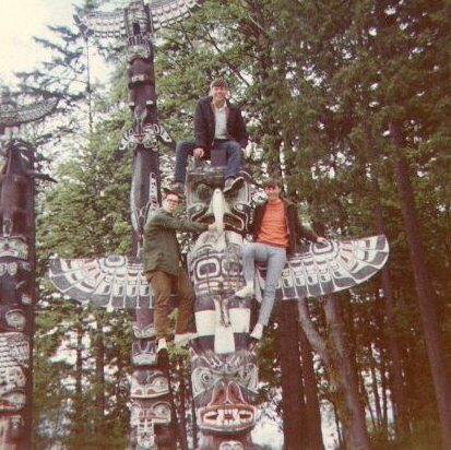 Stanley Park May 1970 - Elders Feldman (top) Stephens (left) Steele (right) becoming one with a totem pole.  Submitted by William Steele
Richard Funk
10 Nov 2003