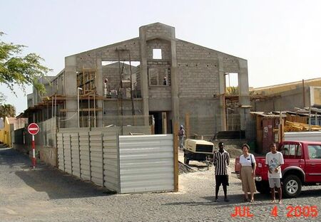 New chapel under construction in Mindelo
Patricia A. Peterson
22 Jul 2005