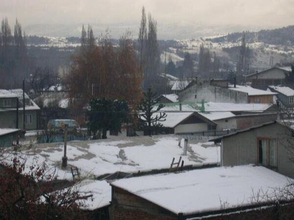 This is what a winter in Coyhaique looks like from the top of the hill, overlooking the houses.
Nick Barrett
04 Jun 2006