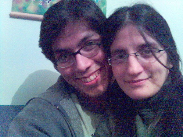 Aqui estamos yo y mi esposa. Esta foto fue tomada en casa de unos primos en julio de 2006
Freddy David Hernandez
19 Nov 2006