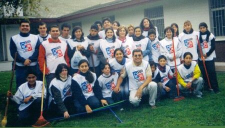 Actividad manos que ayudan zona San Fernando y Jovenes
Robinson Aguilar
10 May 2004