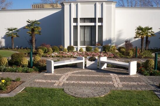 Picture of temple grounds behind temple, seating area and window of the celestial room - October 1, 2010.
Gary V. Davis
02 Oct 2010