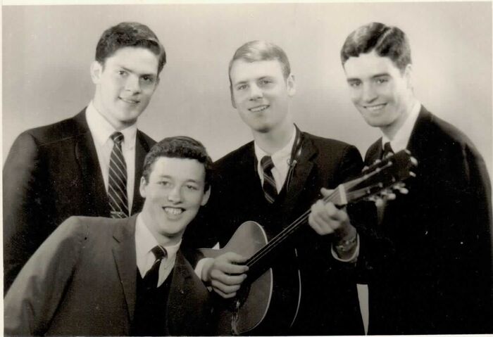 PR photo of Los Élderes Mormónes. 1970. From left: Elders James Hopkins, Shirl J. Hendrickson, Gary W. Williams, and Randy C. Hatch.
Gary Wayne Williams
04 May 2011