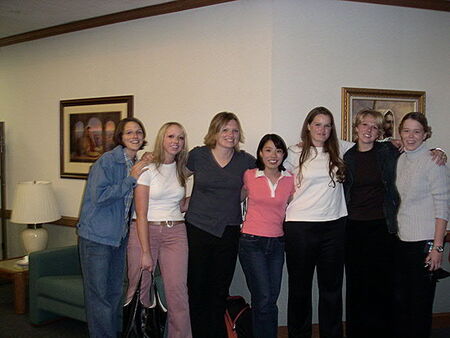 (l-r) Sisters O'Brien, Cragun, Erickson, Kajiyama, Moss, Wells, Patterson
Nicole Jun Holmes
22 Oct 2003