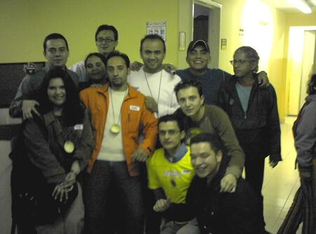 Aca con mis compañeros de universidad
Oscar Javier Alvarez
22 Dec 2005