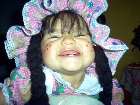 HOLA! DE NUEVO YO PERO ESTA VES DISFRAZADA DE MUÑEQUITA
DENIS ADRIANA SANCHEZ RAMIREZ
10 Nov 2006