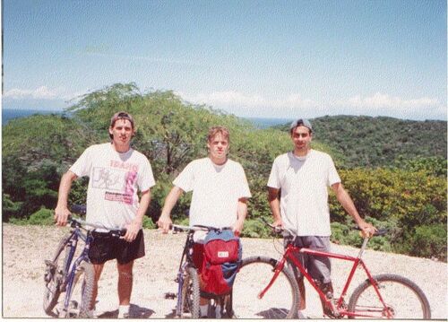 ferg, hansen y yo; viaje a buen hombre
Josh  Andersen
23 Jan 2002