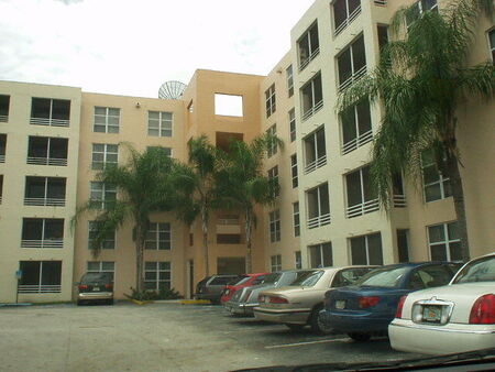 International Apartments Flagler Zone
Matt D George
12 Aug 2002