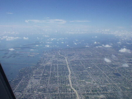 Miami from Plane
Matt D George
12 Aug 2002