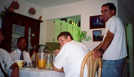 District Meeting @ Hno. Lazaro's Home 1998
Matt D George
14 Jul 2005