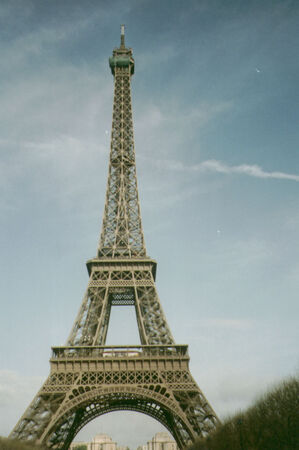 La Tour Eiffel
Justin B. Hill
22 Nov 2004