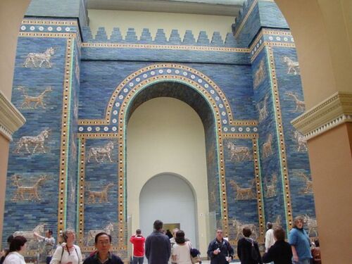 Opening to City and pressional way - Pergamon Museum in Berlin
Scott A. Walker
16 Oct 2005