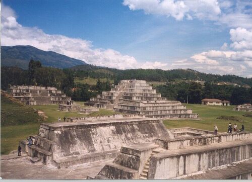 This is just another view of the Zaculue Ruins  The other one looks more like a temple, these are the other ones near by
Matt  Davidson
20 Sep 2001