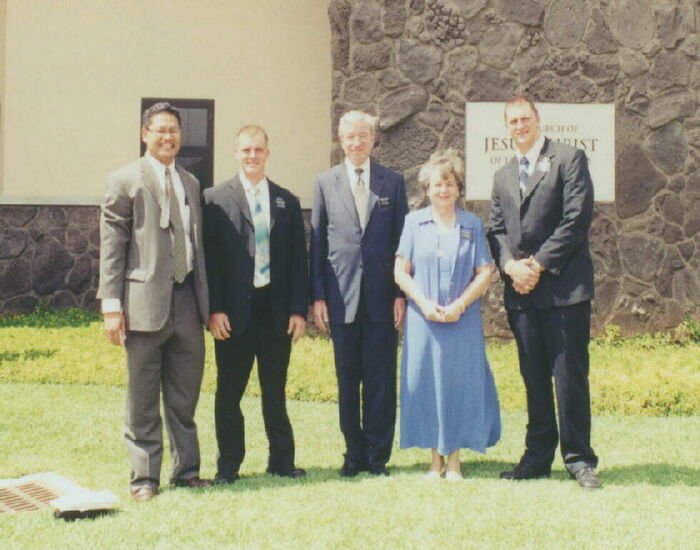 Elders Heywood & Starks Both from Mesa Az Standing with Bishop Taeoali & President & Sister Willes
Trent Robert Heywood
13 Jan 2003