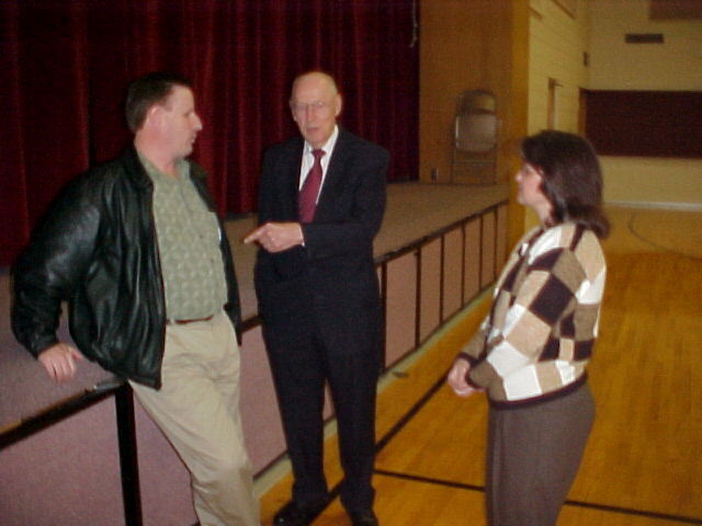 Pat & Cathy Quinney, President Crandall
Fred M Richard
18 May 2003