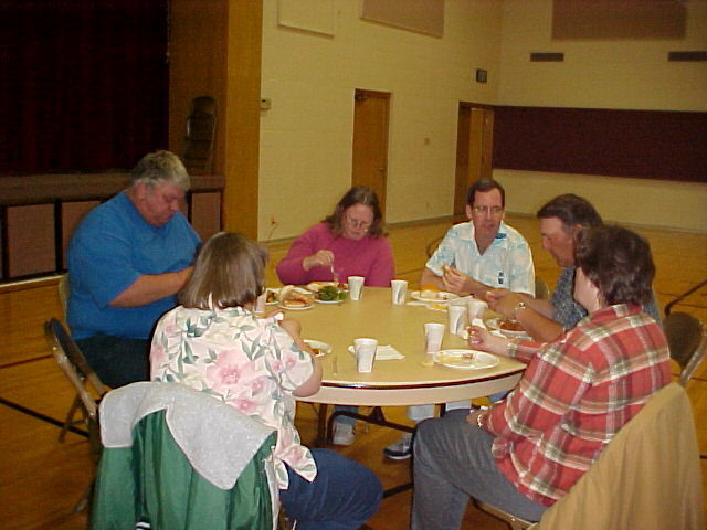 Richard & Carla Johnson, Bill Schlotthauer, Calvin Bennett & Family
Fred M Richard
18 May 2003