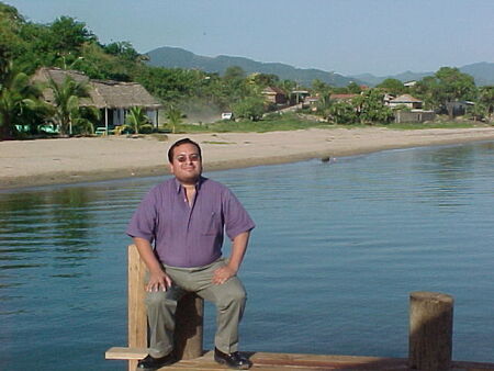 QUE LINDO HONDURAS
CARLOS EDUARDO  CAMPOS
16 Nov 2006