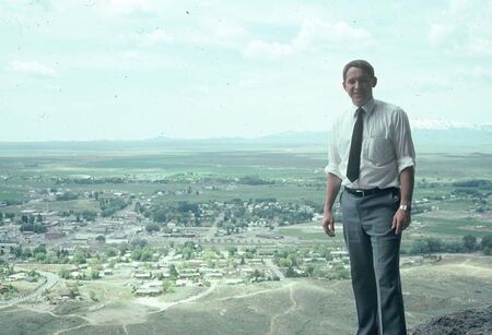 Elder Vogt overlooking Arco 1983
Phillip  Vogt (Weyers)
25 Sep 2006