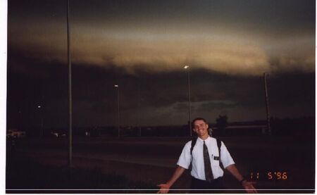 and the Bouaké sky before a storm
Korey Payne
08 Apr 2002