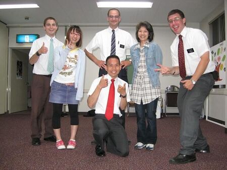 英会話の後の写真です。
junjun
31 May 2009