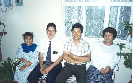 ¿Conocen esta familia?
Albert Raul Campa
18 Oct 2001