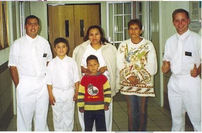 Foto Con Elder De La Cruz y Elder Teachout
Hna. Marilu y su Hijo Eduardo Eric y su hermana.
Jorel  De La Cruz
27 Jan 2005