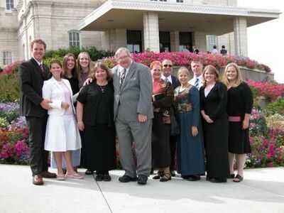 Elder Jorgensen, Sister Myers Jorgensen, Sister Fredrickson, Sister Davis, Kathye & Parke Phillips, Sister Richardson, Brother & Sister Perry, Elder Wagstaff, Sister Lind, Sister Steck.  Not Pictured - Sister Yarrington
Kathye Phillips
04 Feb 2006