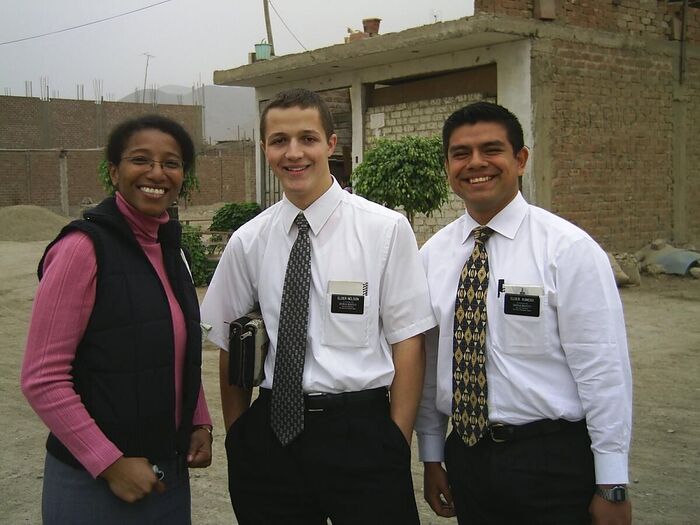 elder Nelson y su compañero
Liliana Raquel Puma Dilts
26 Jun 2006