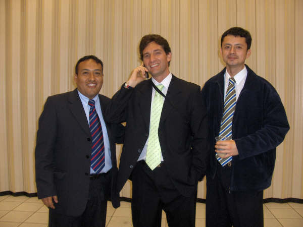 Walter Salazar, Manuel Ugas y Eddy Ruiz
Miguel Angel  Hurtado Beteta
31 Aug 2006